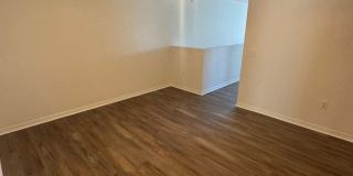 Beautiful 3/2 townhome Gallery 19