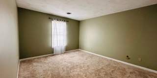 4 Bedroom, 4 Bath Townhouse Gallery 8