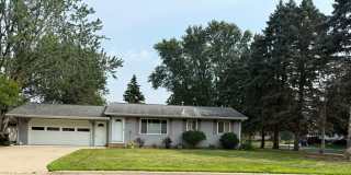 Newly Refreshed 3 Bedroom 1 Bath Single Family Home Apply now and we will pay your application fee! Gallery 1