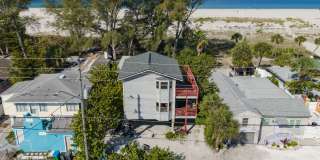 1 Bedroom Beachfront Condo, Steps away from Beach Access! Gallery 25