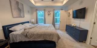 Room in 3 Bedroom Home at Sullins Rd Gallery 27