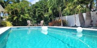 1150 EMERALD Lane Gallery 1