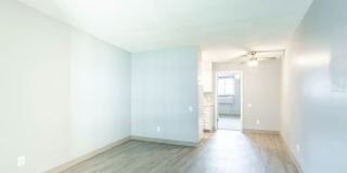 Rosecliff Gallery 16