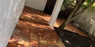 202 NE 211th Ter Gallery 38