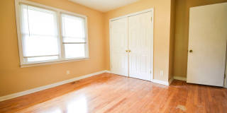 Coming Soon! 3 Bedroom 1 Bathroom - Pets Considered Gallery 9