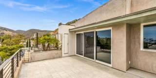 3 Bed 3 Bath Ocean View, Penthouse "Mark Singer" Residence in Downtown Laguna Beach Gallery 41