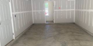 5004 Daggett Avenue Gallery 17