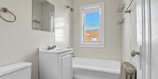 Lake Villa Gallery 6
