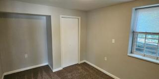 Modern Makeover in KCMO — Renovated, Pet-Friendly & Ready for You! Modern Makeover in KCMO — Renovated, Pet-Friendly & Ready for You! Gallery 10