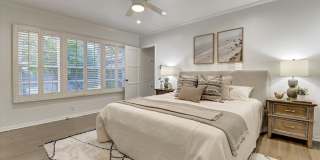 852 11th St Gallery 25