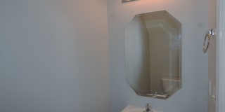 Great 2BR/2.5BA Murfreesboro townhome less than 2 miles from MTSU! Gallery 10