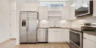 Modern Light-Filled Condo with Yard Access Near St. Elmo District Gallery 22