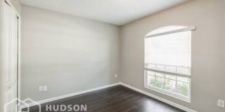 6214 Rolling Tree Street Gallery 6