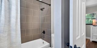 1576 Beechwood Trail Gallery 25