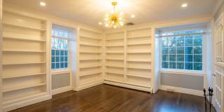 Entire House on 1 Acre of Land! - 8 Bedroom Gallery 19