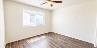 6818 North 17th Avenue Gallery 8