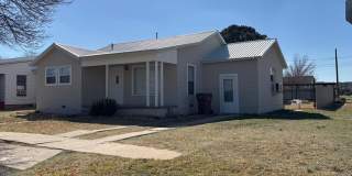 2000 Runnels St Gallery 1