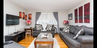 Mill Street Gardens Gallery 24