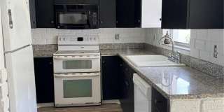 2074 DODGE STREET Gallery 8