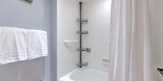 805 BAYPORT WAY Gallery 31