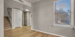 Beautiful 3 bedroom, 2.5 bath Townhome Gallery 10