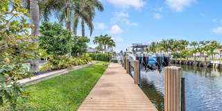 2471 NE 46th Street Gallery 22