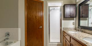 Beautiful 3 Bed 2 Bath in the Heart of OKC! Gallery 11