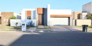 302 Grovewood Avenue Gallery 1