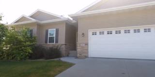 4 Bedroom Home in Mackinaw Village Gallery 13