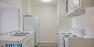 915 N Wilton Pl Gallery 1