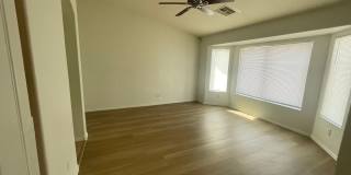 Fresh paint 3 Bedroom, 2 baths very low maintenance home Gallery 9