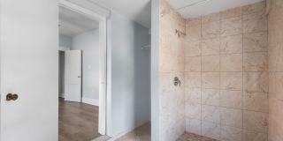 ARMATURE WORKS HOME FOR RENT!! Gallery 8