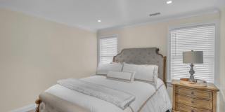 502 Brighton Avenue Gallery 34