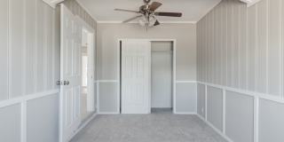 $0 DEPOSIT OPTION. 3BED/1BATH WITH ONE CAR GARAGE NEAR ANSCHUTZ MEDICAL CAMPUS Gallery 6