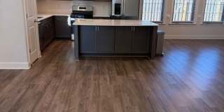 Updated 3 Bedroom High Point Condo with Large Bonus Room! Gallery 9