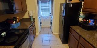 College Station - 3 bedrooms / 3 Baths Townhome in the Barracks! Gallery 10
