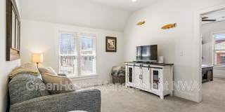 636 SW B ST Gallery 21