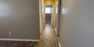3 bed, 1 1/2 bath, 1 car garage Gallery 49
