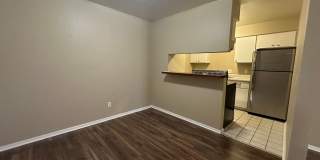 *******SECTION 8 APPROVED PROPERTY********Cute 2 Bed 1.5 Bath Condo In NW Expressway Gallery 9