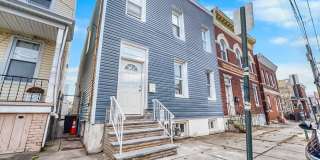 318 S 7th Street Gallery 1