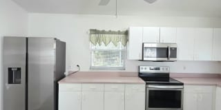 2228 Southeast 19th Avenue Gallery 13