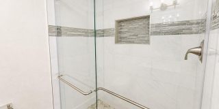 7301 N DARTMOUTH Avenue Gallery 15