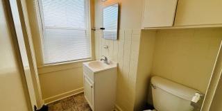 2 Bedroom 1 Bath Duplex Gallery 13