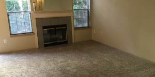 Modern 3-Bedroom Townhome in Prime Everett Location Gallery 4