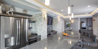 Vanguard Heights Gallery 19