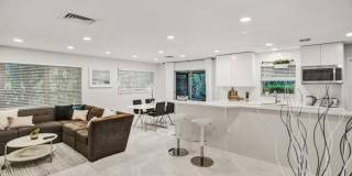 Very spacious 2/2 Gallery 1