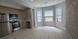 5123 South University Avenue Gallery 1