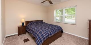 Beautiful 3 bed 2 bath Home - AVAILABLE NOW! Gallery 21