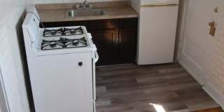 1747-49 W Devon Gallery 2