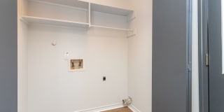 Ridgeway Townhomes on Burnham Drive Gallery 40